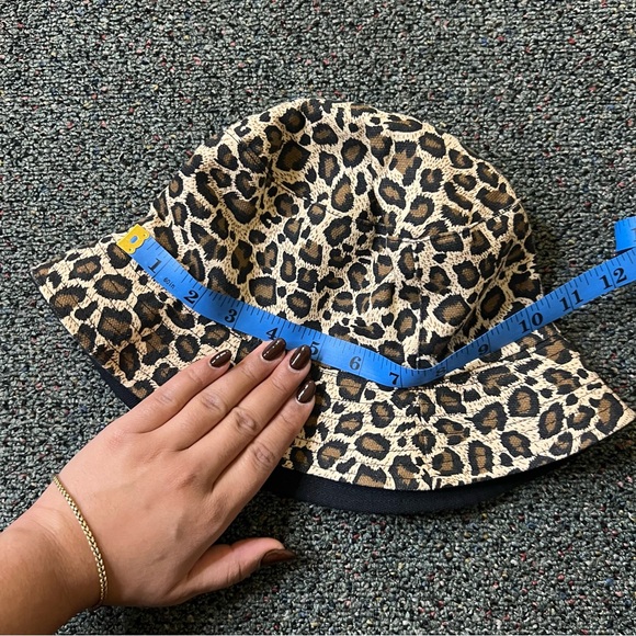 URBAN OUTFITTERS Brown & Beige Leopard Cheetah Animal Print Bucket Hat Accessory - Picture 10 of 16